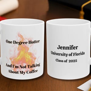 Lustige Abschlussbecher-ein Grad heißer Geschenk für Master-Abschluss, benutzerdefinierte Kaffeetasse-Abschluss-Geschenk für Master-Abschluss, einzigartiges grad Geschenk