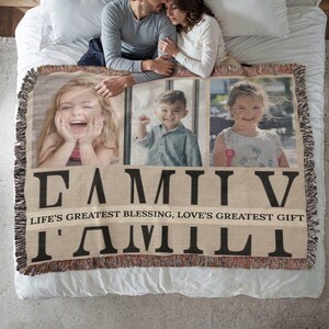 Custom Family Photo Throw Blanket–Personalized Family Blanket With Photo Collage & Quote, Meaningful Gift for Loved Ones, Grandma Gift