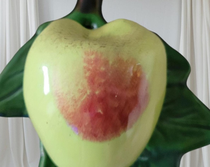 Treasure Coast Wall Pocket Apple MCM Vintage SEE DESCRIPTION