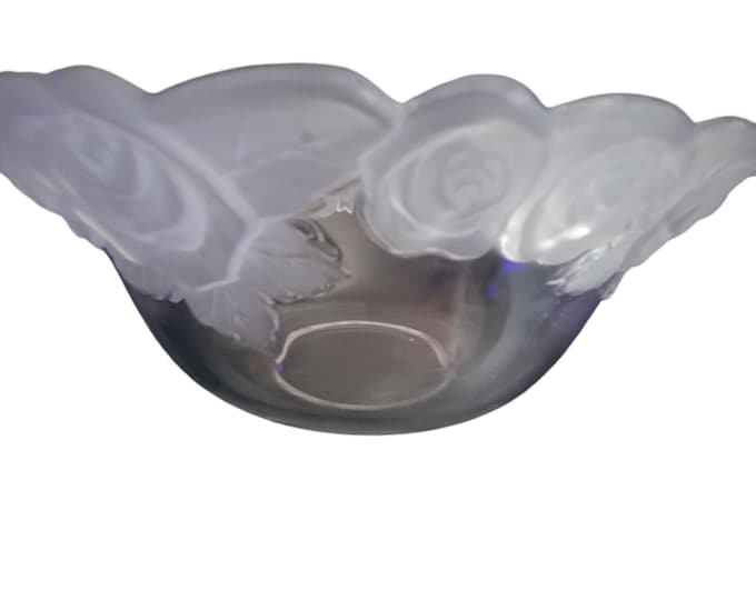 Vintage Sago Japan Clear Bowl: 3D Frosted Roses, 10" Wide