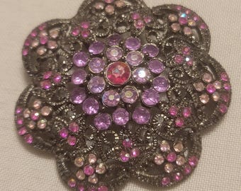 Seven Petal Flower Broach Pin Pendant Purple Pink Stones Open Filigree Vintage