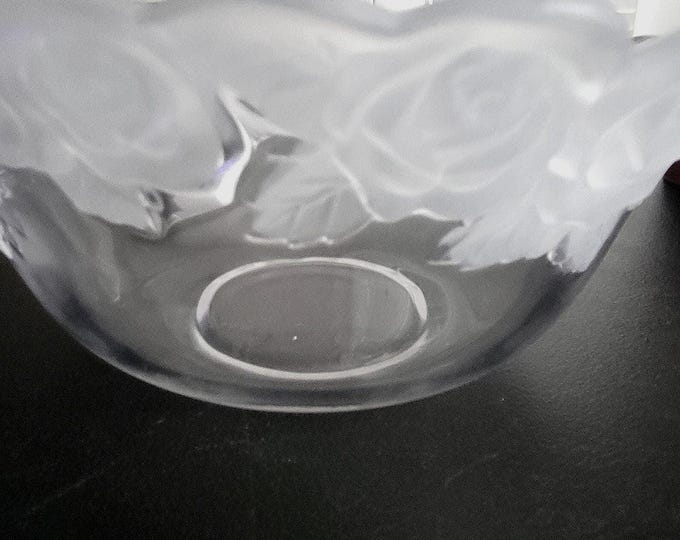 Vintage Sago Japan Clear Glass Bowl with Frosted Roses (10" Wide)