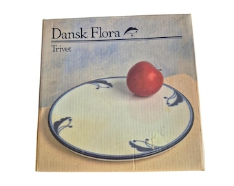 VTG Dansk Flora Trivet Bayberry by Niels Refsgaard 1920 Design Blue White New