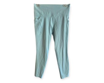 Athleta Salutation Stash Pocket II 7/8 Tight Leggings Light Green M High Rise