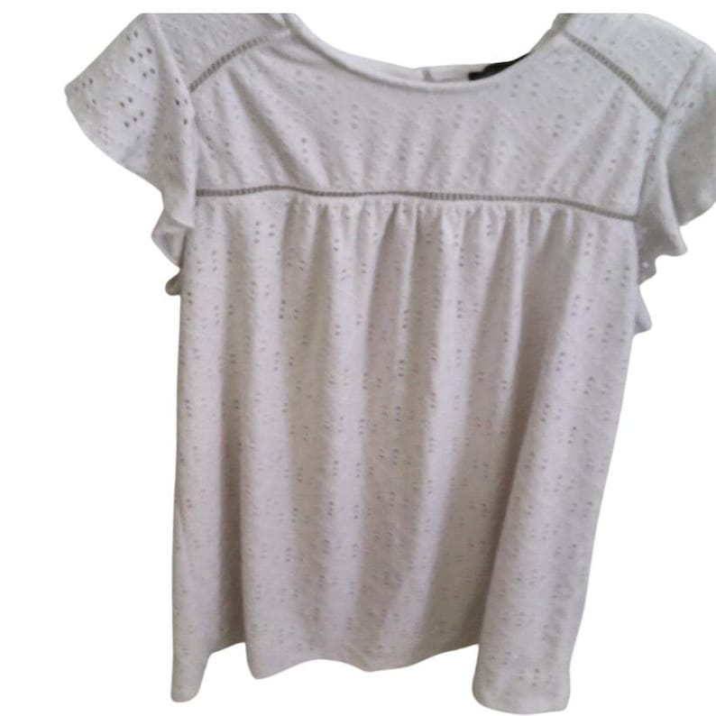 Adrianna Papell White Eyelet Top Size Medium Lined Cottage Fairy Flutter Sleeves image 1