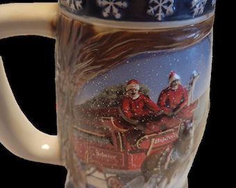 Vintage Beer Mug Budweiser Holiday Stein 1995  Lighting The Way Home Excellent Condition