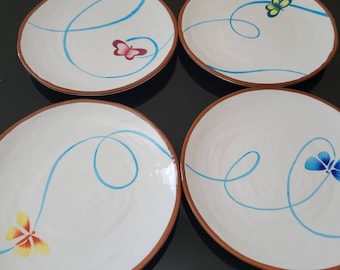 Vintage Williamsburg by Artland Butterfly Breeze Plates Set of 4 – Spiral Textured Accent Plates