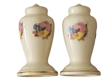 Vintage 30s Country Gentleman by Cavitt Shaw WS George Salt and Pepper Shakers