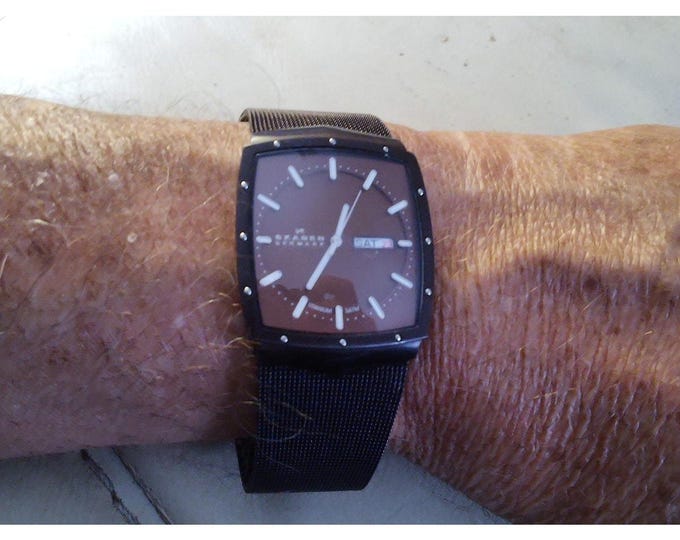 Skagen 396LTMD Titanium Brown/bronze mesh, ultra-thin square case day/date