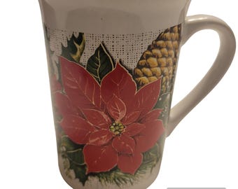 Royal Norfolk Coffee Cup Holiday Christmas Pine Cones and Poinsettia 12 oz