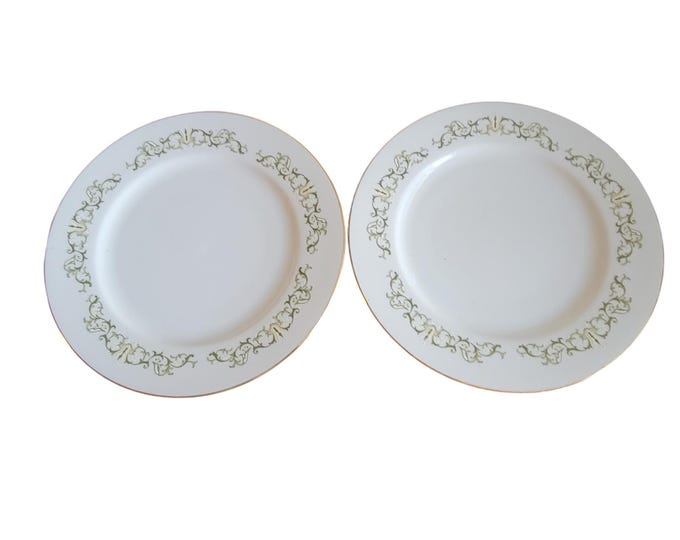 Vintage Fine China Bell Flower Dinner Plates Eloquent  Chic Green White Flora Vine Lace Gold Rim Japan 2999 set of 2