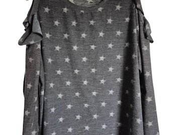 Lane Bryant Cold Shoulder Star Print Top, Gray Ruffle Knit Tunic (Size 22/24)