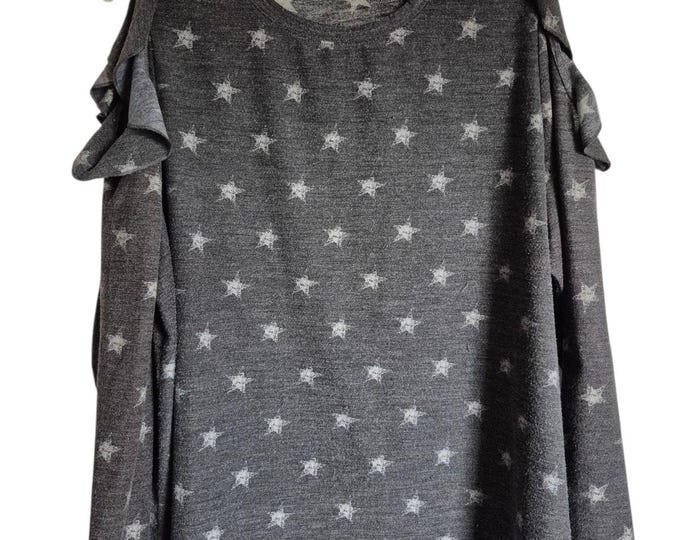 Lane Bryant Cold Shoulder Size 22/24 Top Gray with Stars Ruffle Long Sleeve Cozy