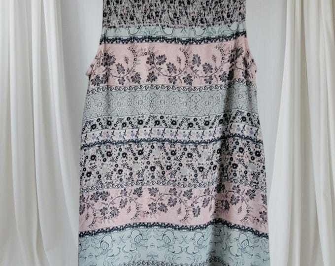 Retro City Triangles Dress Size M Knee Pastel Lined Smocked Empire Top Whimsy