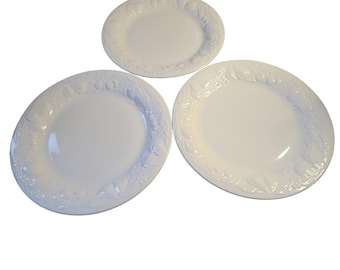 Tabletops Unlimited Nature White Dinner Plates Raised Fruit Designs Set of 3