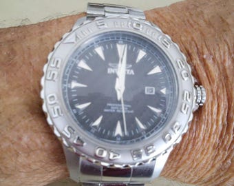 Invicta Pro Diver 12554 Mens Watch Silver Stainless Steel Carbon Fiber Dial 200M