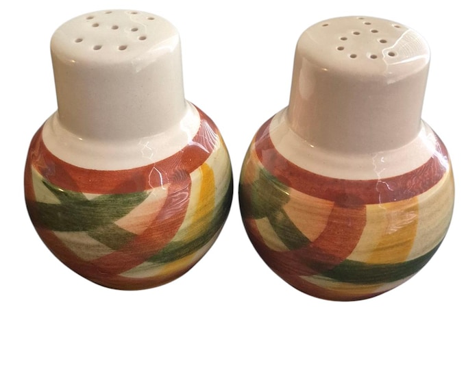 Vintage Vernon Kilns Homespun Salt and Pepper Cheerful MCM Western USA Lot 1