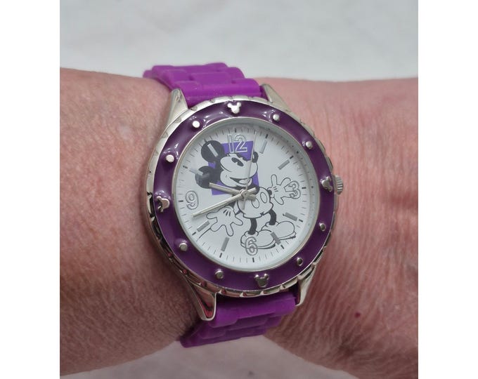 Disney Parks Mickey Mouse Watch Unisex OS Purple Y2K Silicone Strap Retro Disney