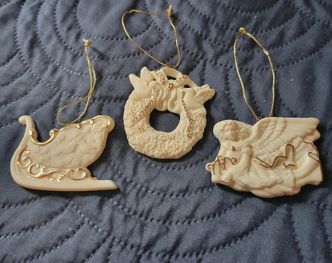 Vintage Porcelain Ornament Gift Set Box -2001 Avon Exclusive 3 ornaments with 24 Karat trim