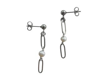 Freshwater pearl delicate paperclip chain earrings with stainless steel hardware - non tarnish - waterproof - natural pearl
