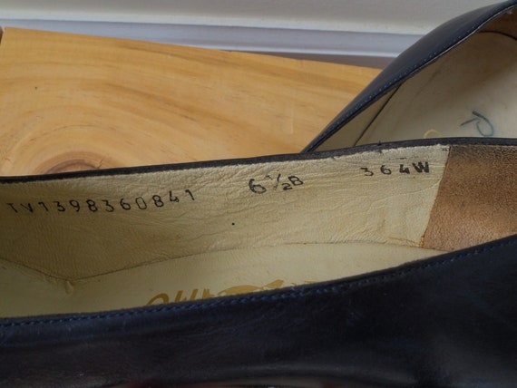 Vintage Ferragamo Size 6.5 / Navy Ferragamo / Fer… - image 4