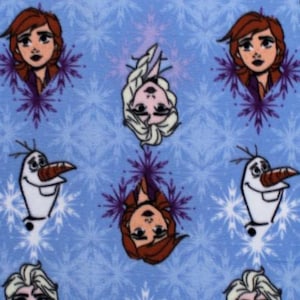 Handgemaakte fleece stropdasdeken met Frozen Anna Elsa Olaf print