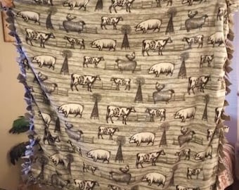 Farm animals print handmade fleece tie blanket