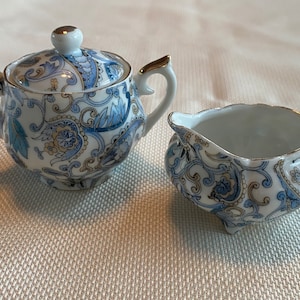 Lefton Mini Sugar Bowl and Creamer Set