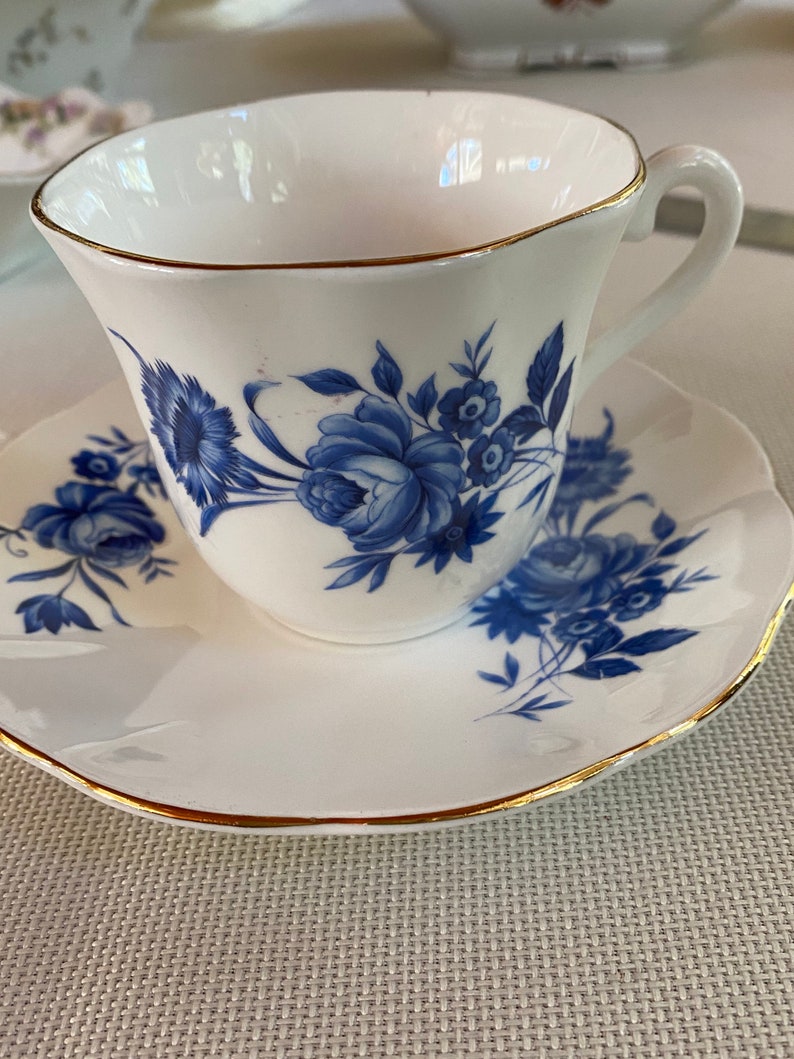 Elizabethan Fine Bone China by Taylor &kent Teacup and Saucer Etsy