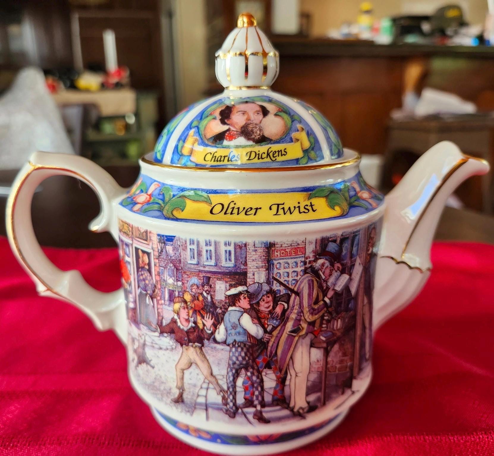 Dickens Teapot - Etsy