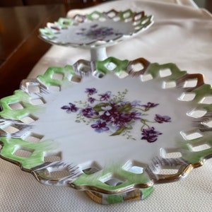 Lefton Violet Dessert Pedestal