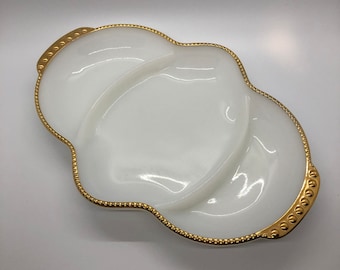 Anchor Hocking Fire King milk glass oven ware serving dish with gold trim