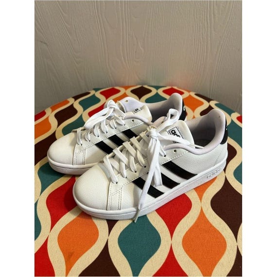 New Adidas White Black Stripe Classic Low-Top Cloudfoam Sneakers