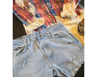 Custom Wrangler cut off shorts