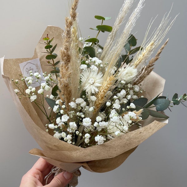 Blumenstrauß Trockenblumen Frischeblumen Dekor Homedecor Tisch Blumen Eucalyptus  Schleierkraut Muttertaggeschenk Muttertag