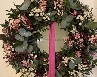 Eucalyptus Wreath: Natural Dried Flower Door Wreath with Gypsophila
