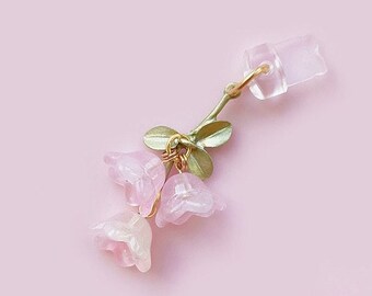 Cute Pink Lily Of The Valley Phone Charm, Flower and Green Leaf Dust Plug, Mobile Earphone Rubber Jack Dust Plug, iPhone/Android/Type C