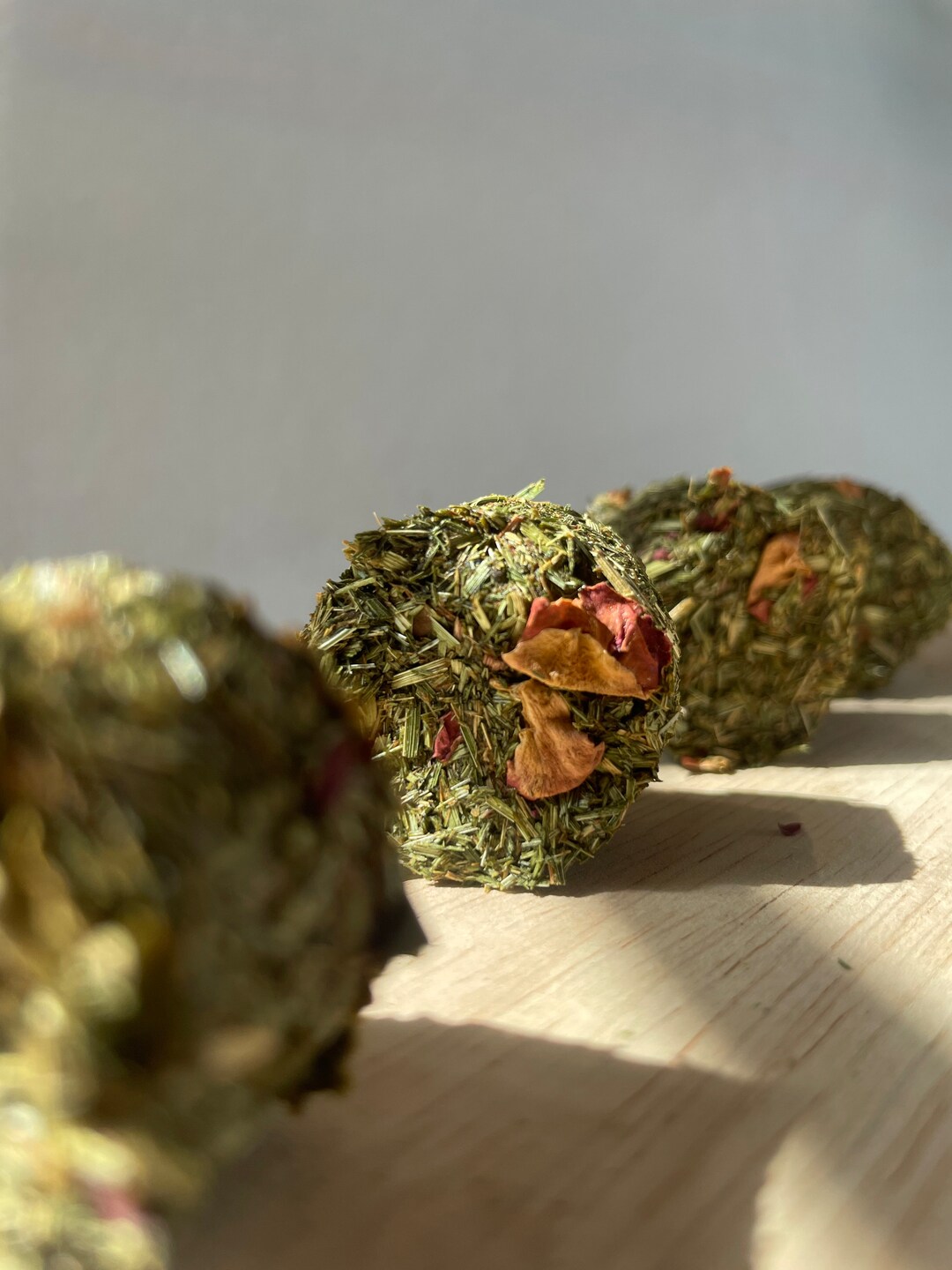 Rose Cakes | for Guinea Pigs, Rabbits, and Other Small Animals | Oat ... - Guinea Pig Oat Free Treats