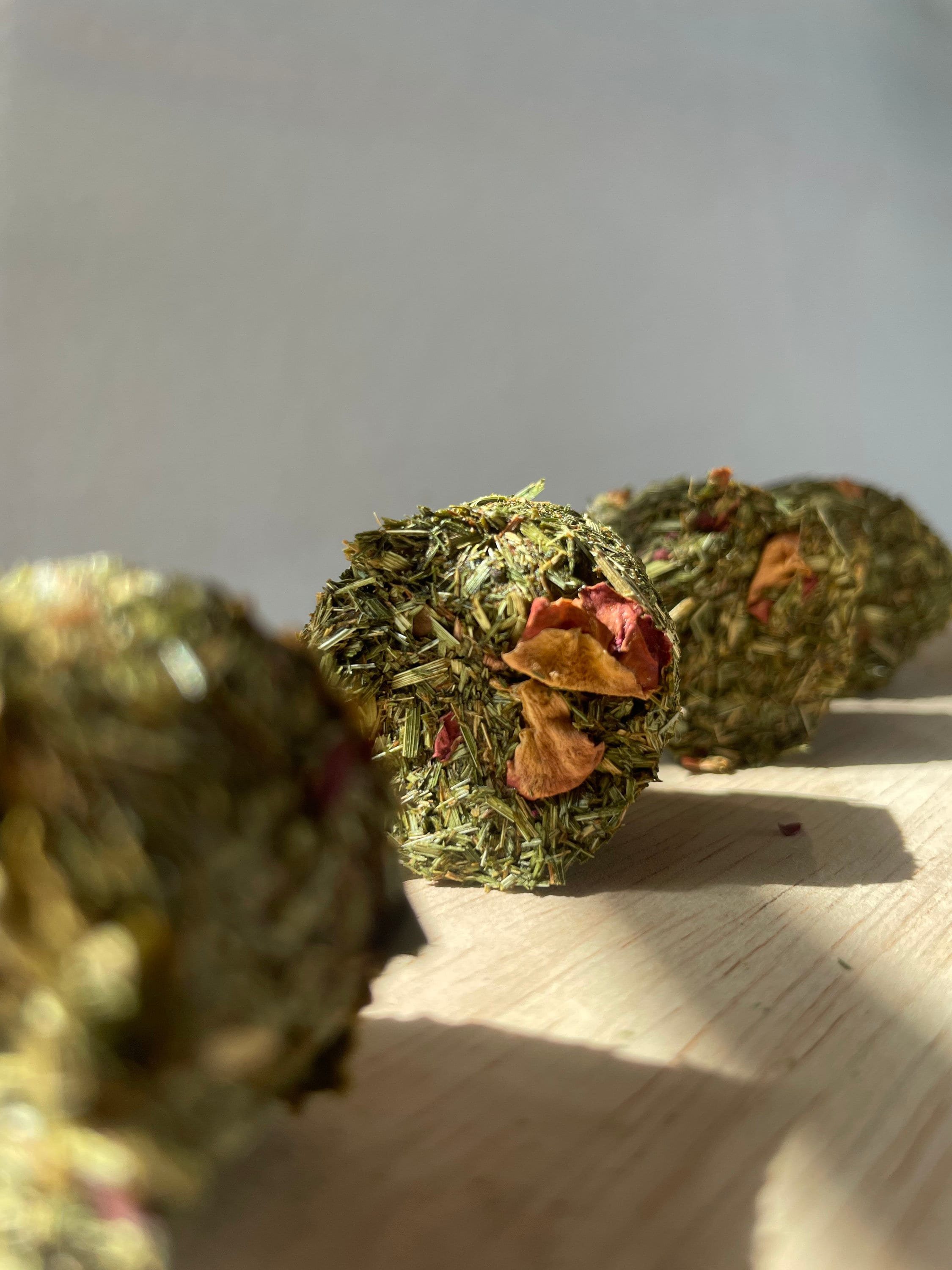 Rose Cakes | for Guinea Pigs, Rabbits, and Other Small Animals | Oat ...