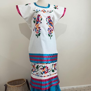 Handmade Mexican Dress, Hand Embroidery Huipil, Oaxacan Huipil, Boho Mexican, Ethnic Embroidery Dress, Fits M/L