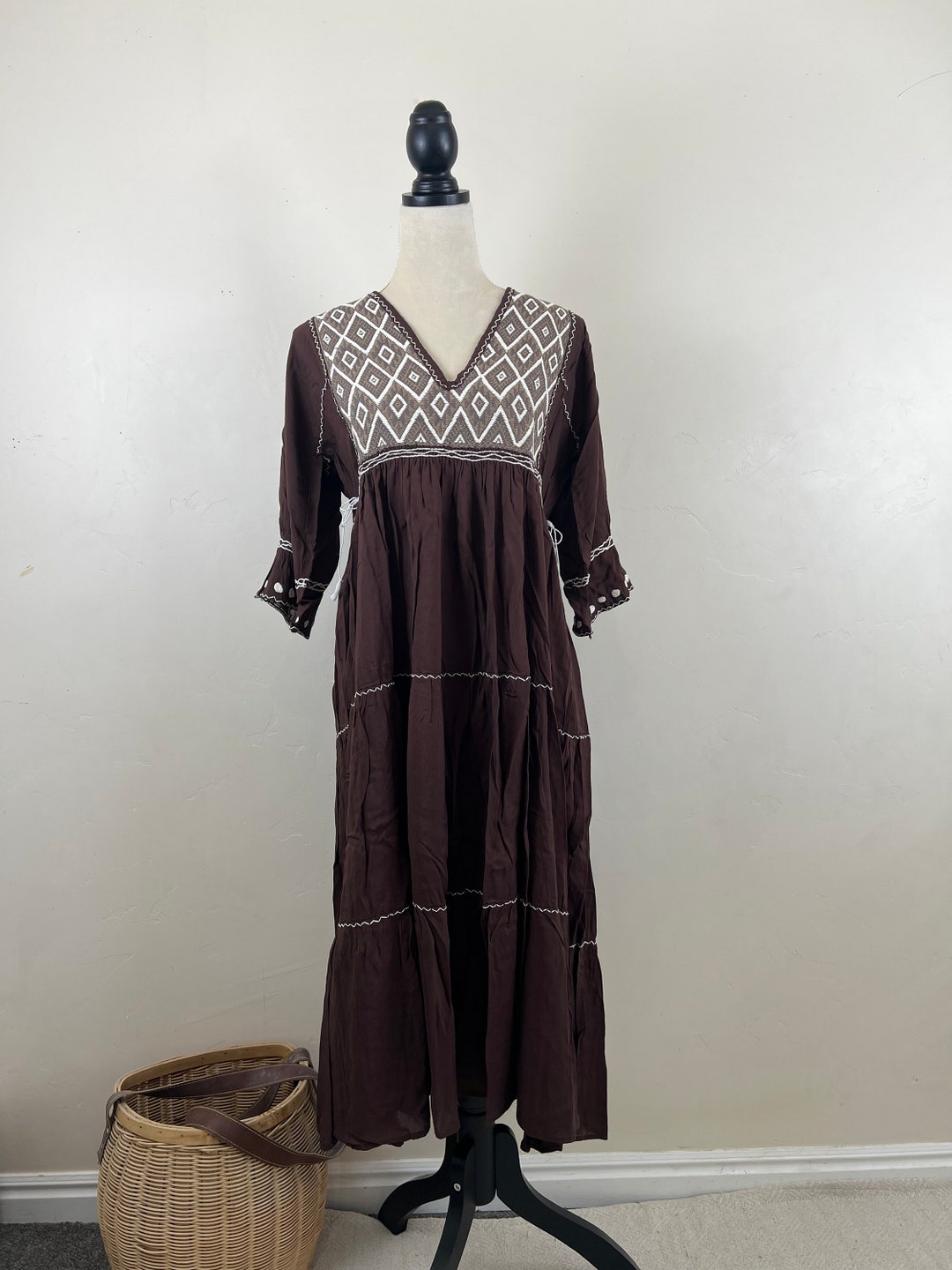 Mira™ - Artisan-Made Long Dress Crafted from Luxurious Fabric