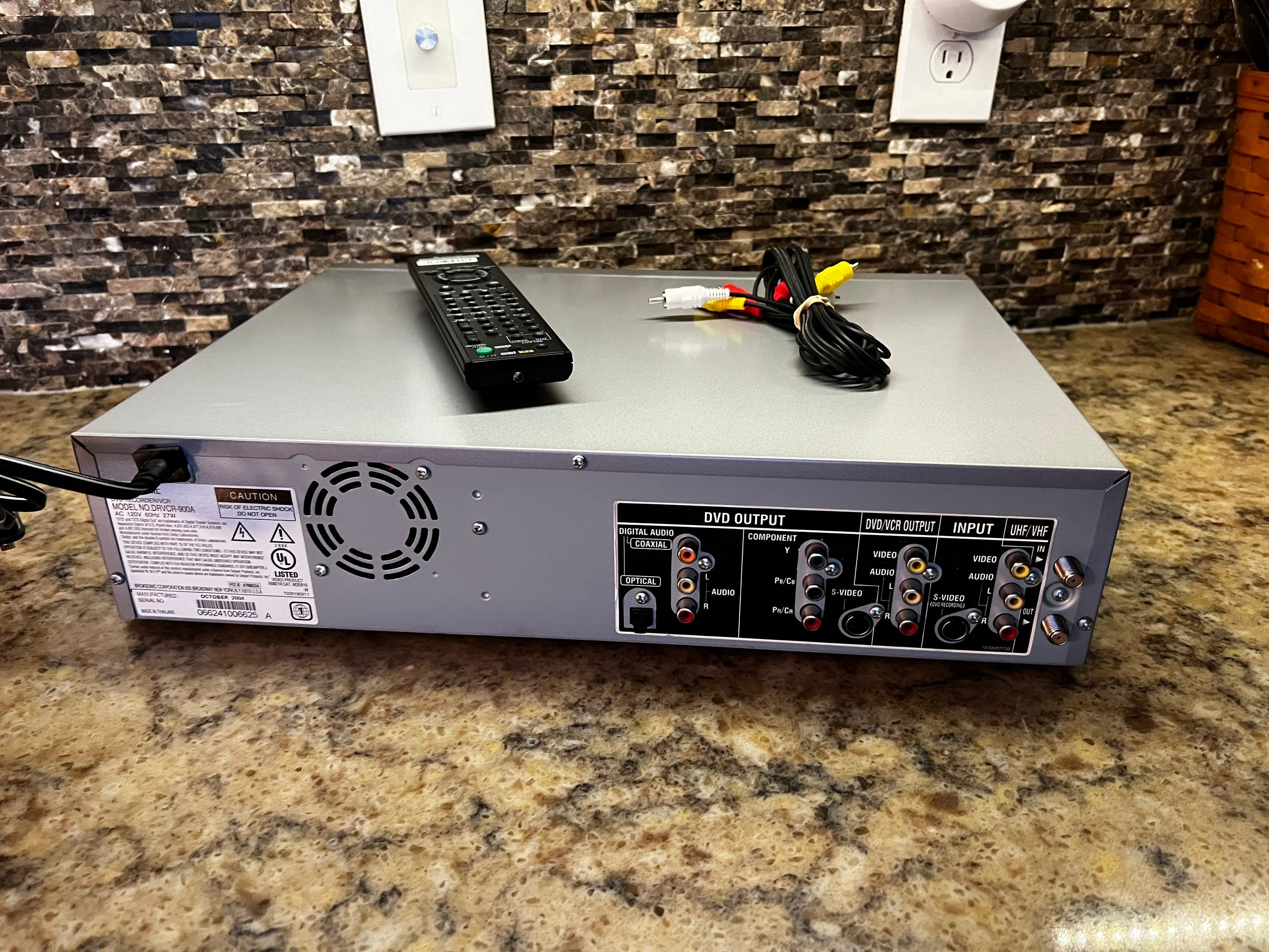 Enregistreur VCR Broksonic OEM – Modèle DRVCR-900A