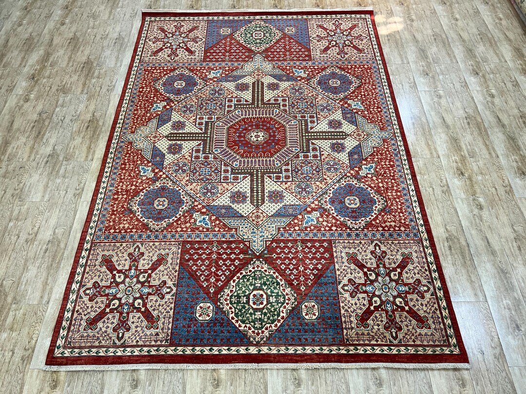 Mamluck Rug Handcrafted Mamluk Rug: 7x10ft Fin Quality Maroon Rug, Handwoven in ...