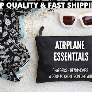 Personalisieren Sie Airplane Essentials Zubehör Tasche, lustige Reisetasche, Reiseutensilien, Gepäck Ladegeräte und Kopfhörer Tasche, lustiges Geschenk