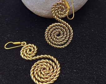 Spiral shaped Hoop Earrings for Women in Gold Silver  Dainty Letter Stud Earrings Minimalist Earrings Bridesmaid Gifts