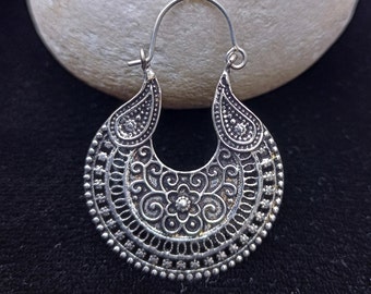 Antique Bohemian Engraved hoop Earrings, Boho Earrings, Bohemian jewelry, Ethnic Earrings, Brass jewelry, Gypsy gift for her