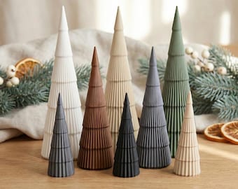 Moderne Tannenbaum-Deko in verschiedenen Größen - Weihnachtsdeko für die besinnliche Weihnachtszeit