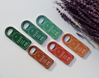 150 PCS Wedding Magnet Personalized Wooden Wedding Magnets Wedding Favor For Guests Magnetic Bottle Opener Custom Cap Opener Wedding Gift