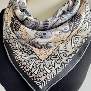 スカーフ [HAZZYS] Hauteville House White clip Square Silk Scarf SilkScarf-Bigsquare-3-