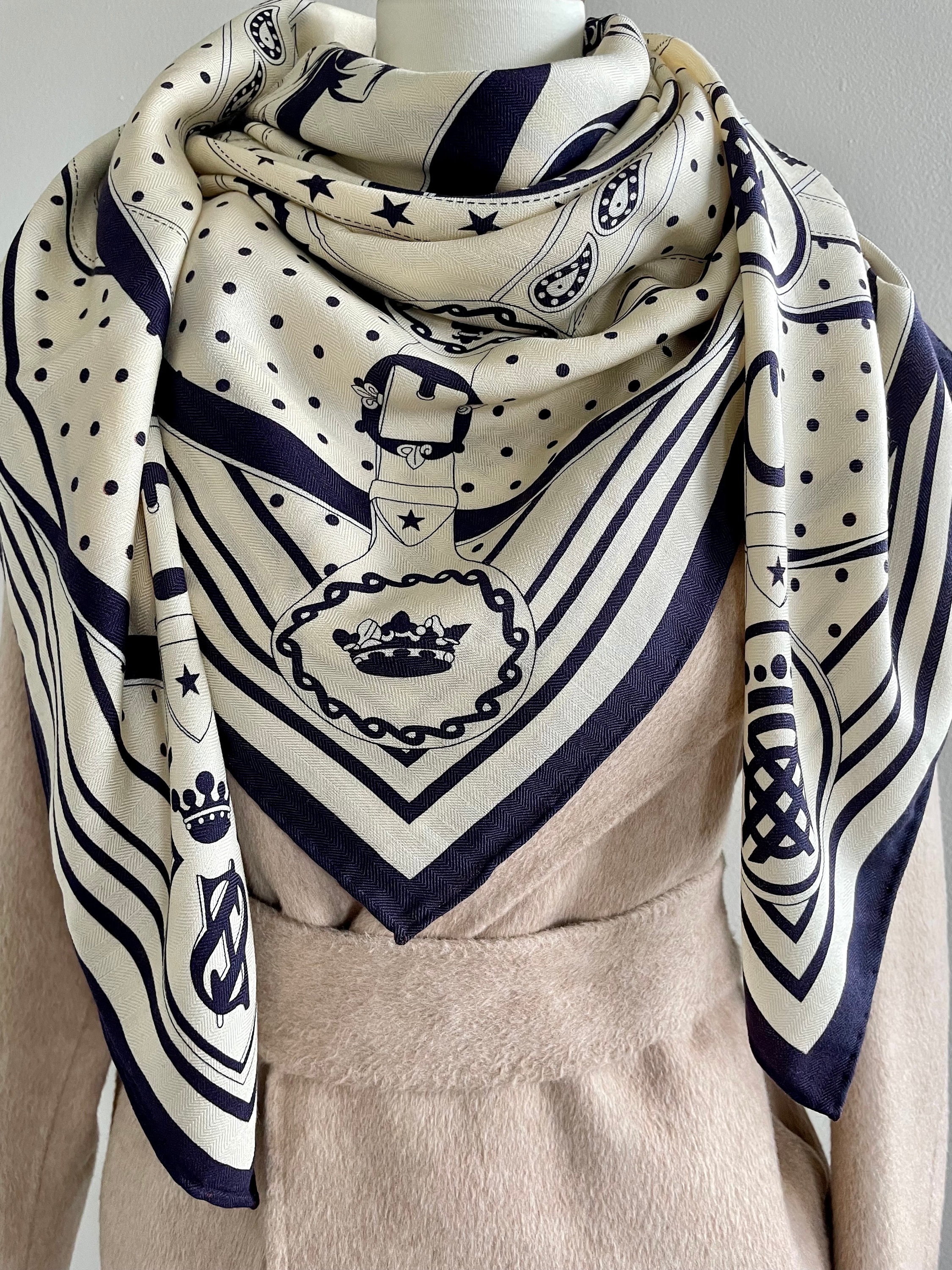 Chanel silk scarf - Etsy 日本